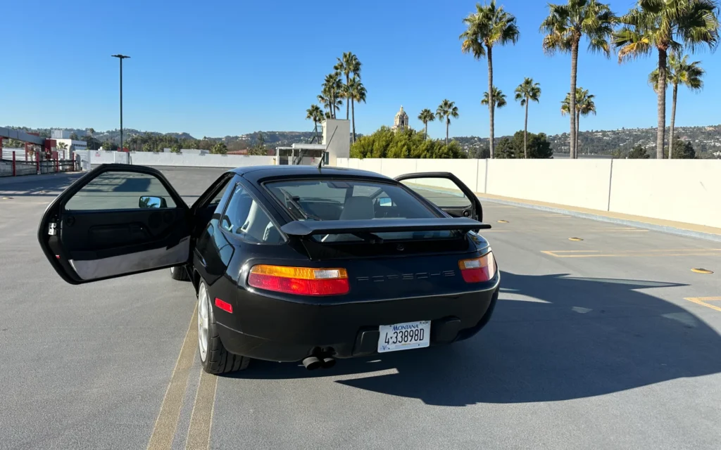1991 Porsche 928 GT 1