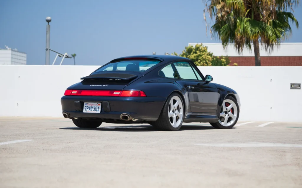 1996 Porsche C4S Blue 4